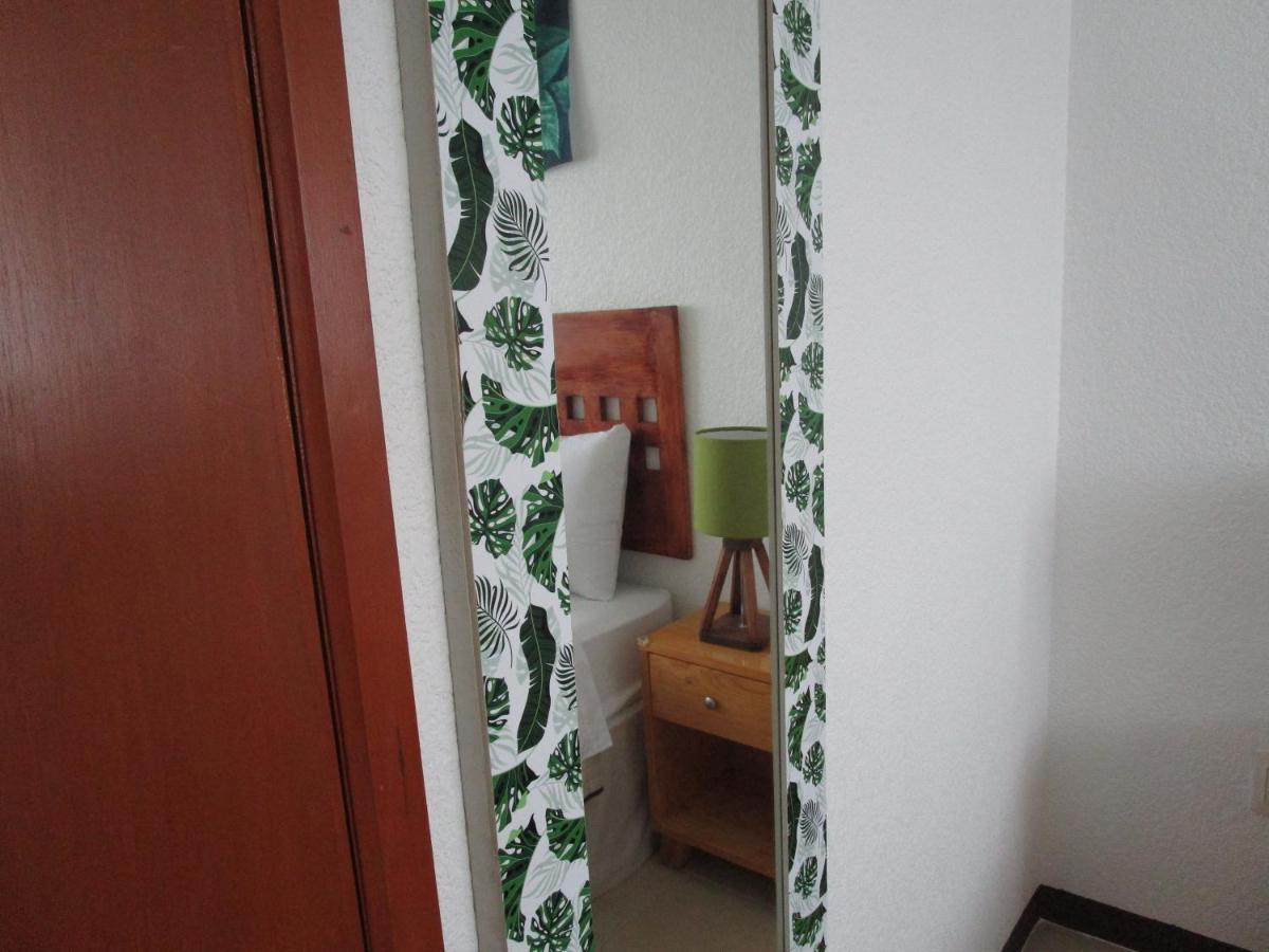 Preciosa Casa Palmera En Cuernavaca Con Alberca, Wifi, Tv Y Cocina Para Fin De Semana, Descanso, Vacaciones O Home Office Emiliano Zapata  Kültér fotó